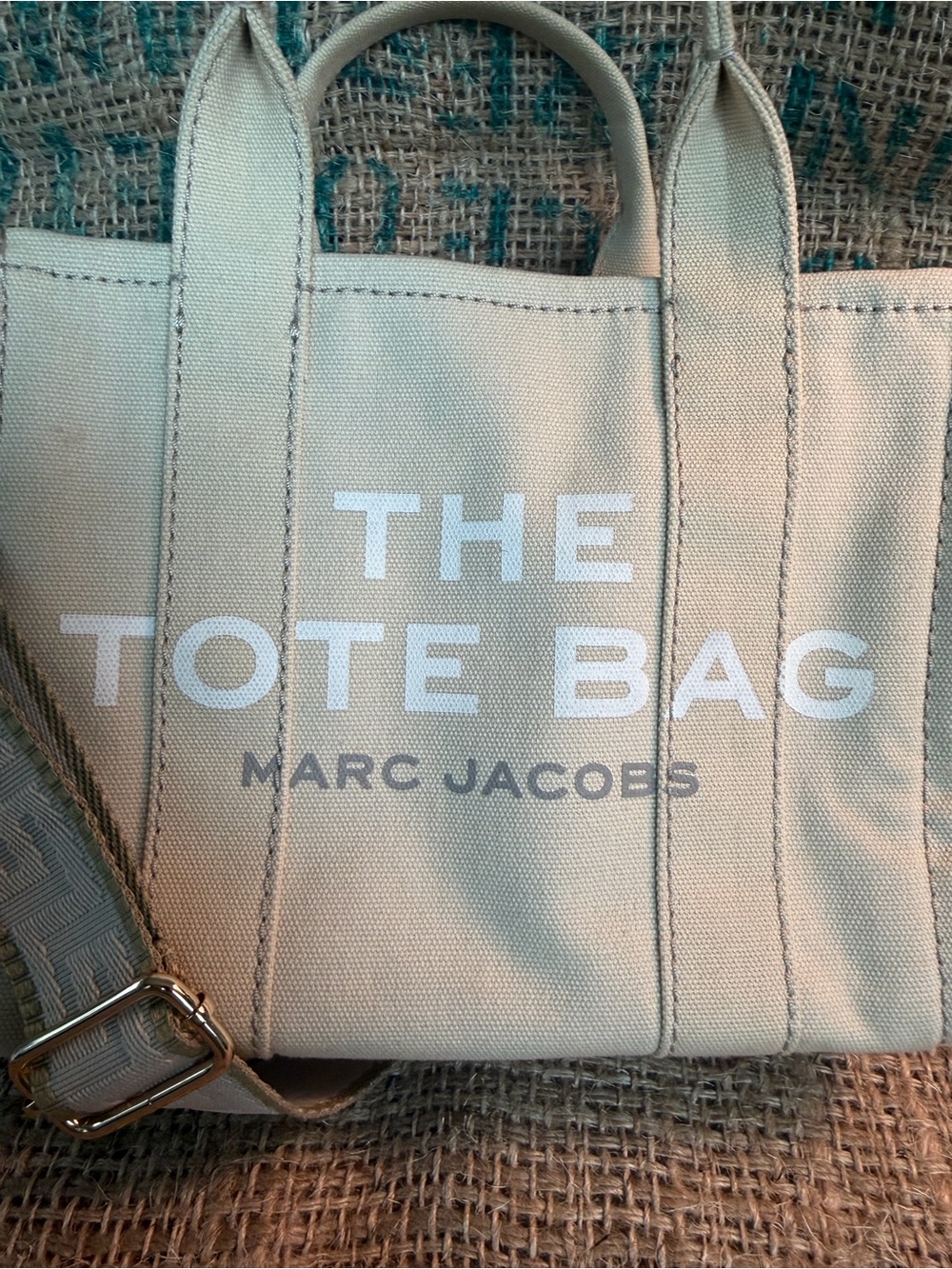 Marc Jacobs Canvas Tote Bag in Beige with White Logo - Picture 2 of 12